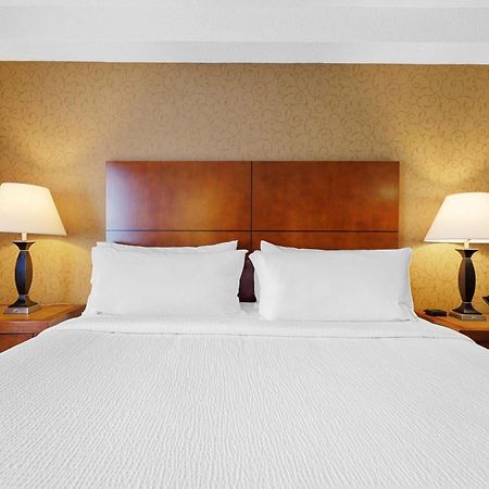Sandman Hotel & Suites London Downtown מראה חיצוני תמונה