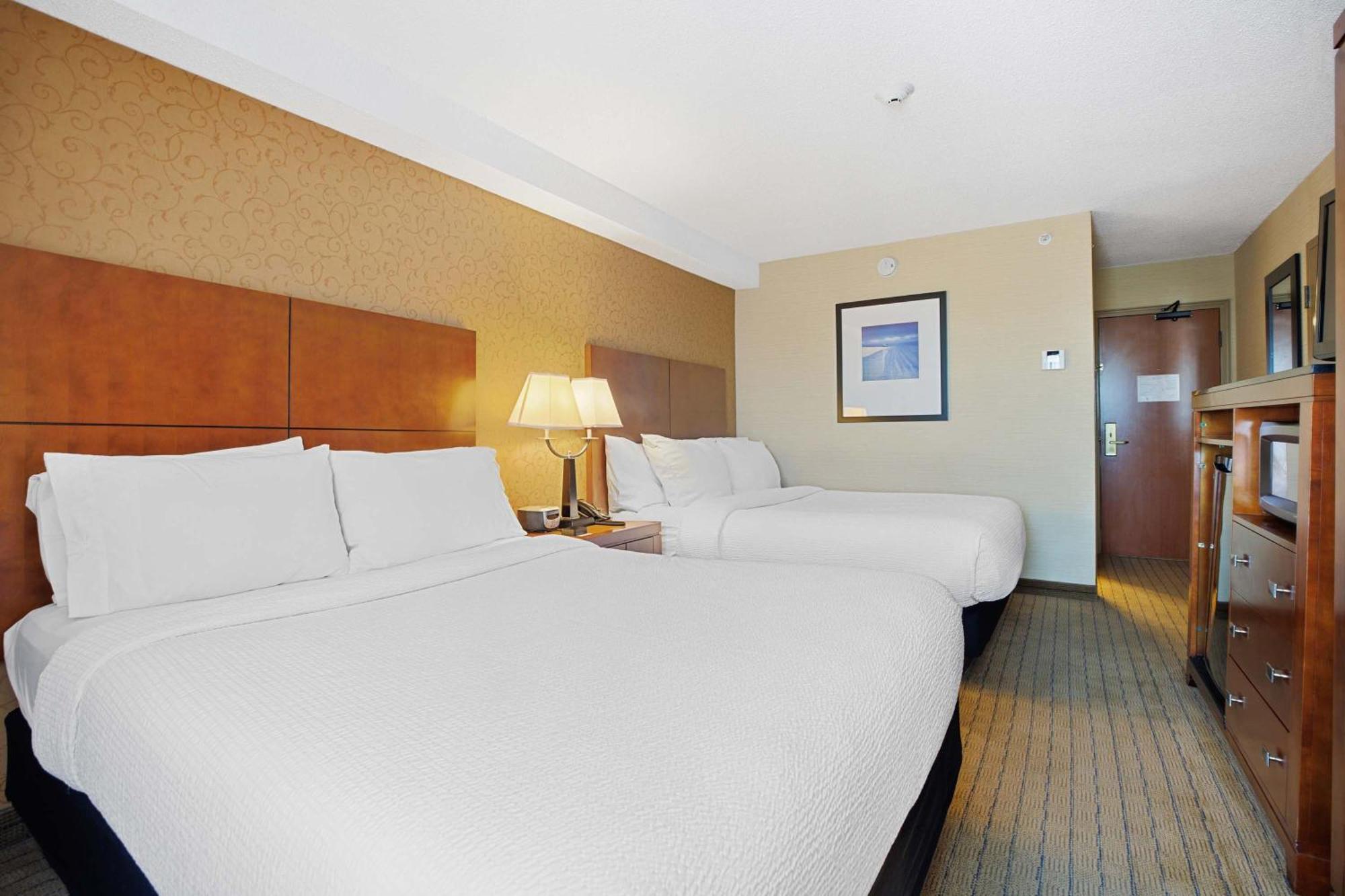 Sandman Hotel & Suites London Downtown מראה חיצוני תמונה