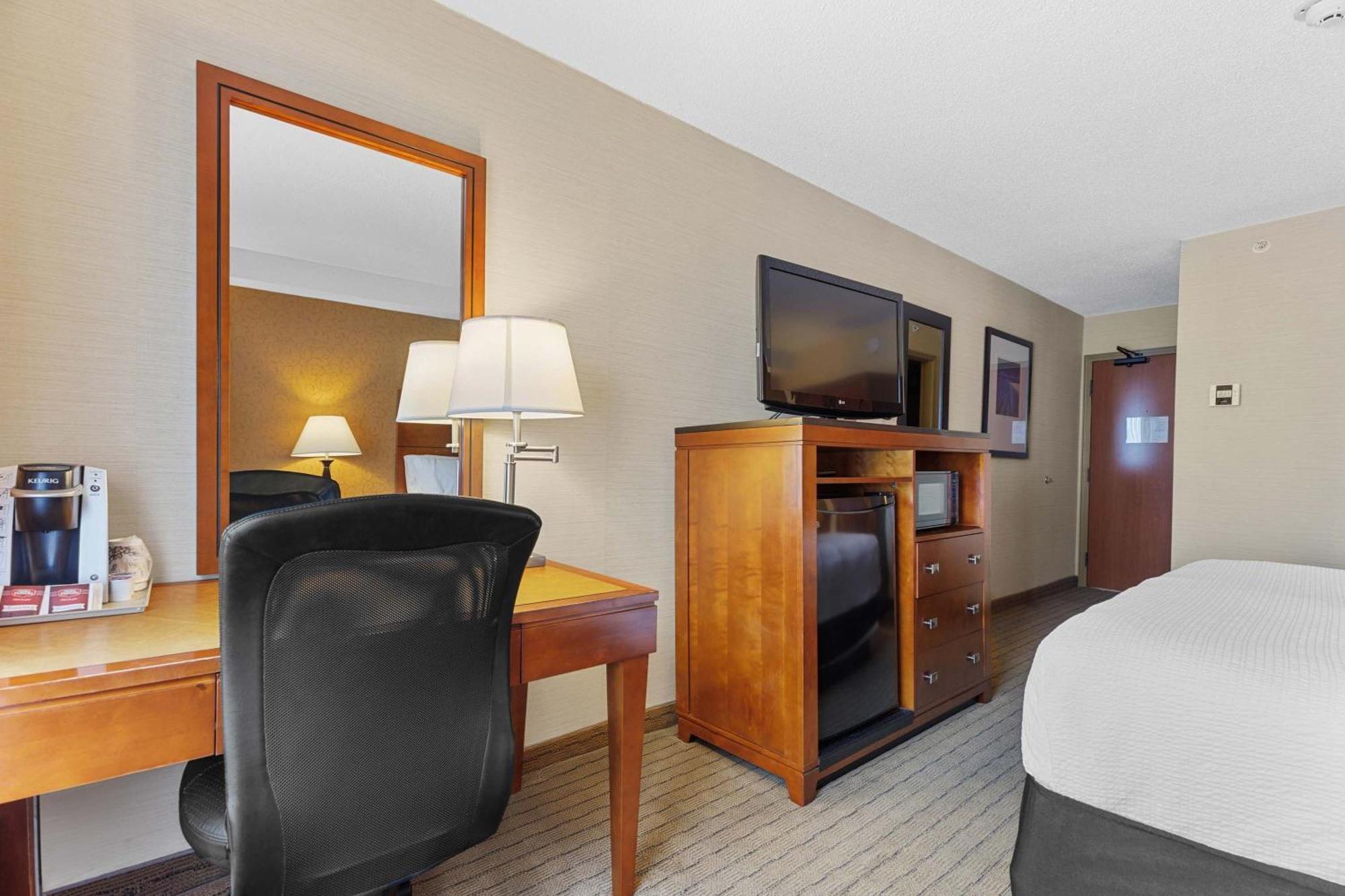 Sandman Hotel & Suites London Downtown מראה חיצוני תמונה