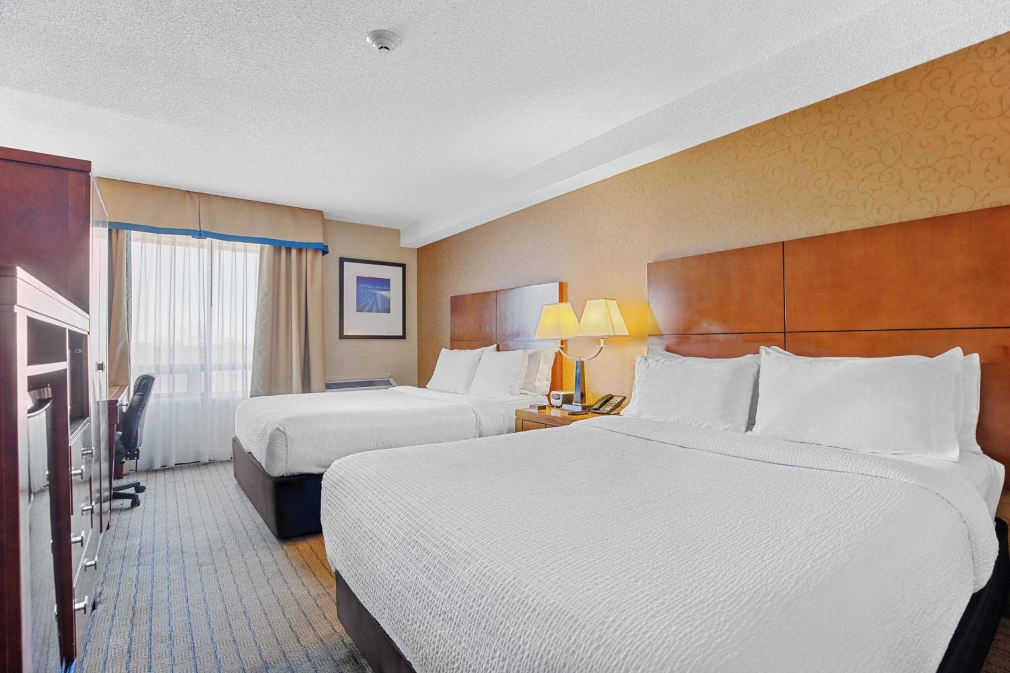 Sandman Hotel & Suites London Downtown מראה חיצוני תמונה