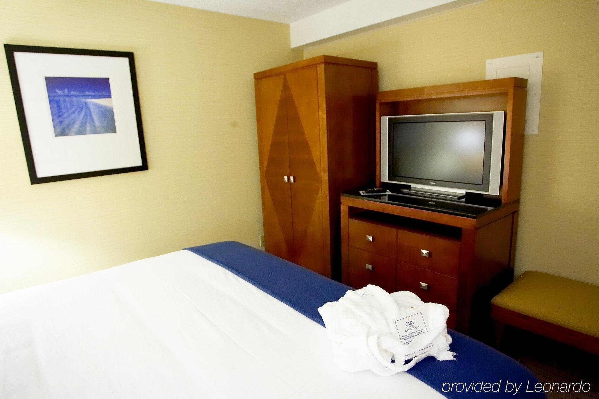 Sandman Hotel & Suites London Downtown מראה חיצוני תמונה
