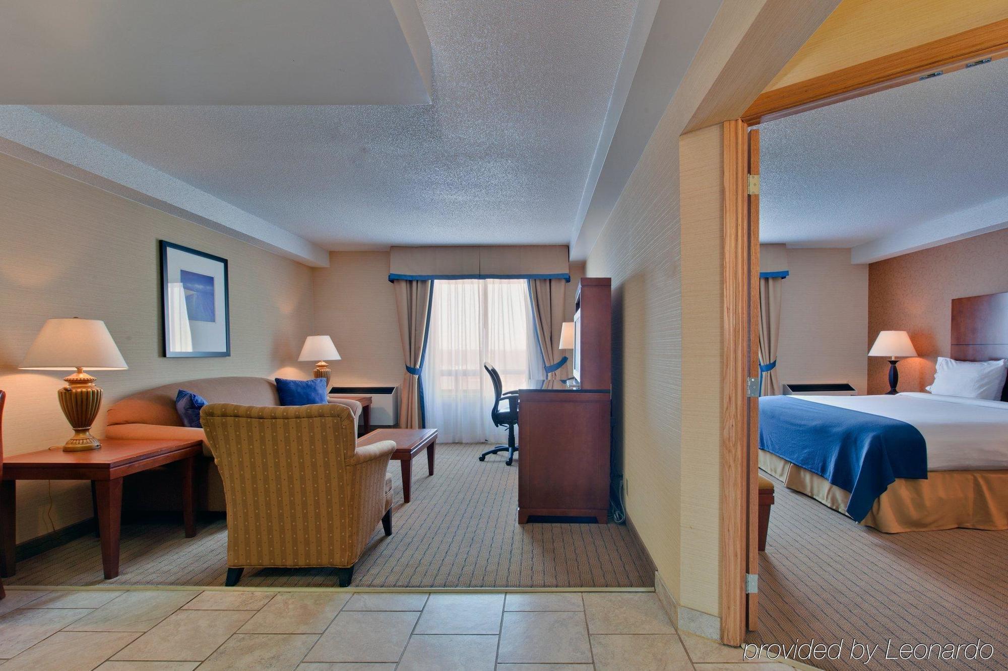 Sandman Hotel & Suites London Downtown חדר תמונה