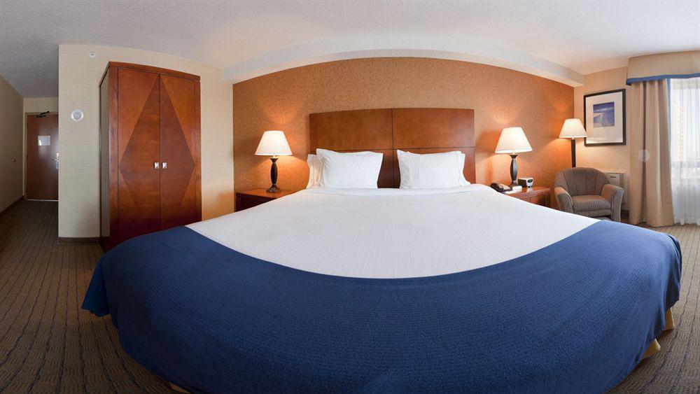 Sandman Hotel & Suites London Downtown מראה חיצוני תמונה
