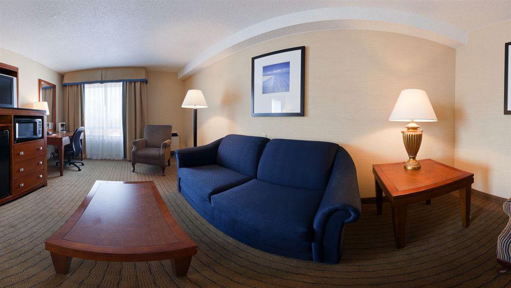 Sandman Hotel & Suites London Downtown מראה חיצוני תמונה